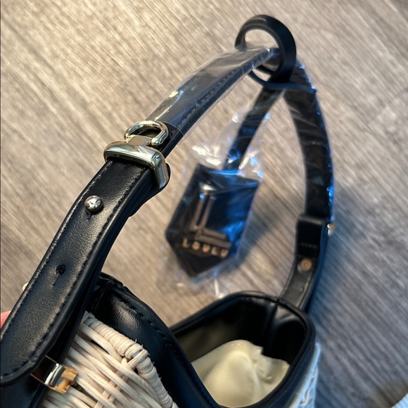 Loulu Woven Handbag Purse with Shoulder Strap - Picture 3 of 8